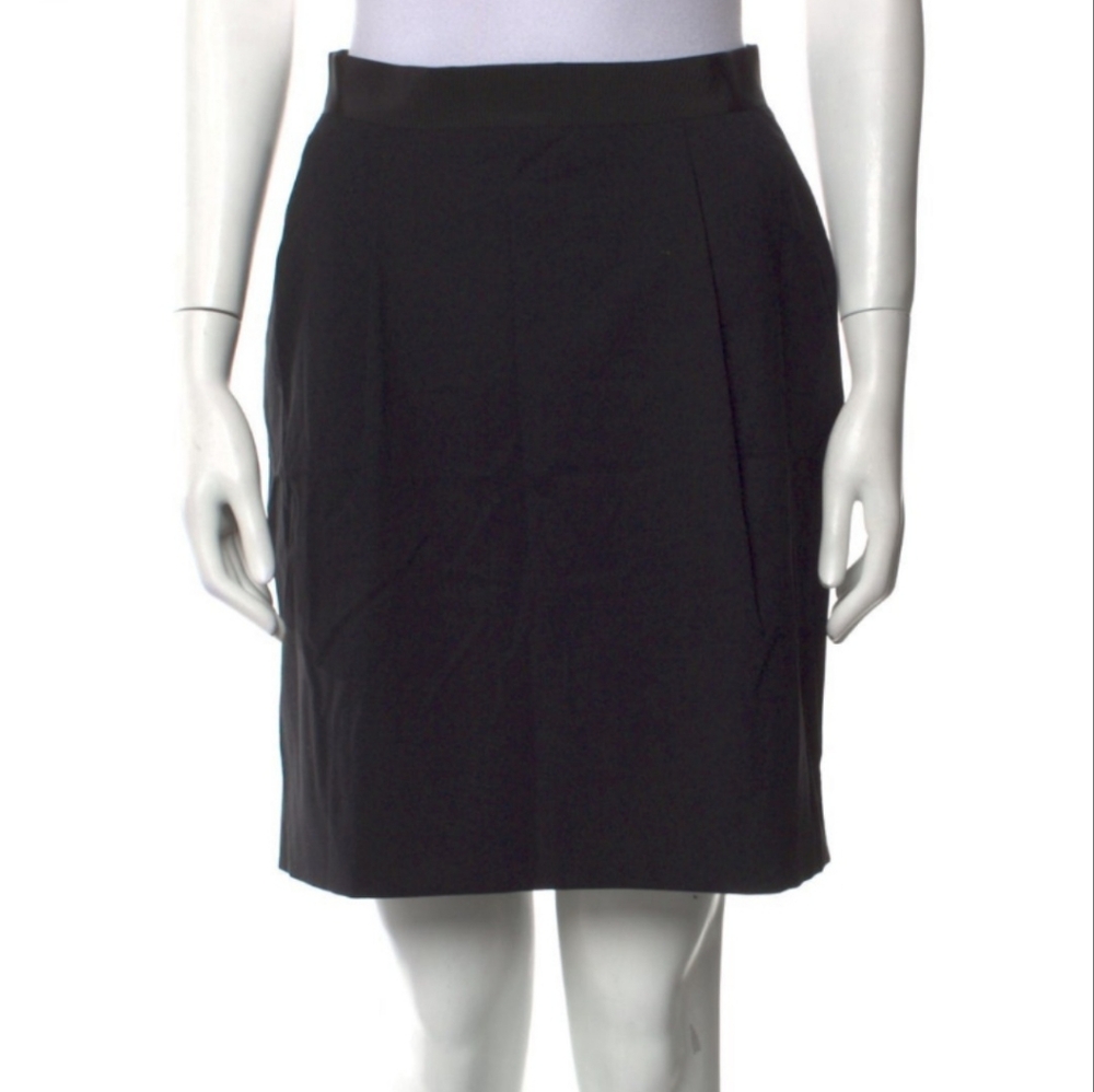 Kate Spade size 2 bow skirt